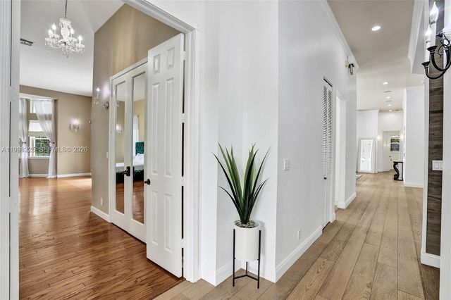 12350 NW 6th St, Plantation, FL 33325