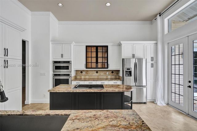 12350 NW 6th St, Plantation, FL 33325