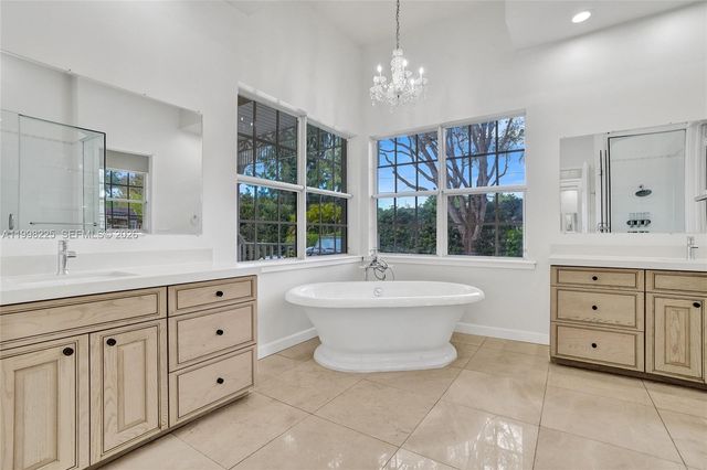 12350 NW 6th St, Plantation, FL 33325