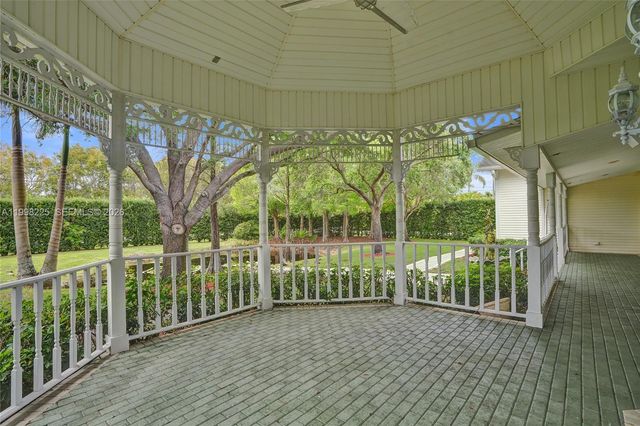 12350 NW 6th St, Plantation, FL 33325