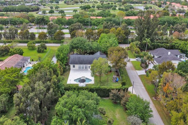 12350 NW 6th St, Plantation, FL 33325