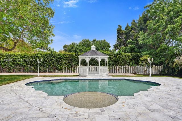 12350 NW 6th St, Plantation, FL 33325