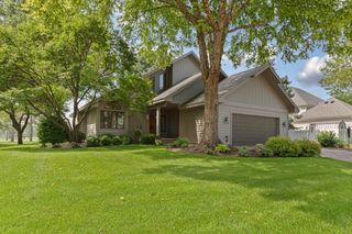 24 Greenhaven Bay, Faribault, MN 55021