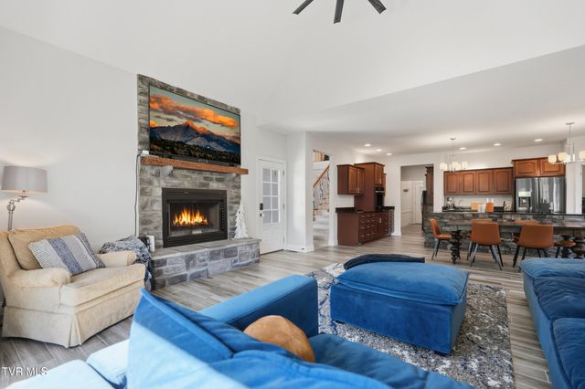 534 Buckingham Road, Gray, TN 37615