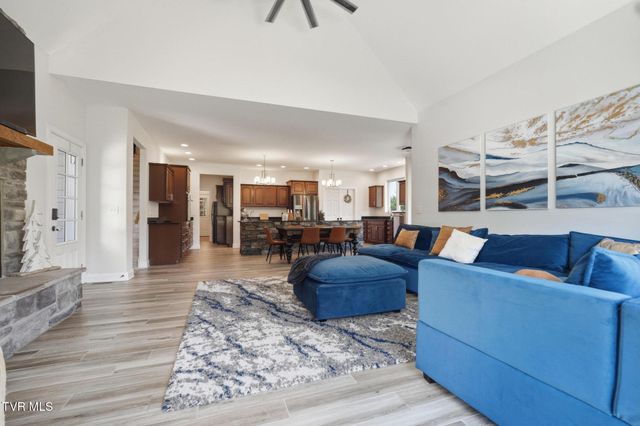 534 Buckingham Road, Gray, TN 37615