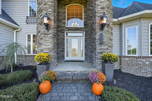 534 Buckingham Road, Gray, TN 37615