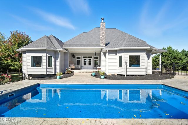 534 Buckingham Road, Gray, TN 37615