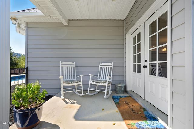 534 Buckingham Road, Gray, TN 37615