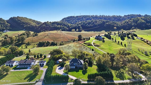 534 Buckingham Road, Gray, TN 37615