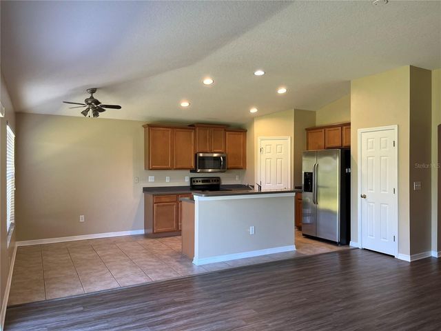 5909 SWEET WILLIAM TERRACE, Land O Lakes, FL 34639