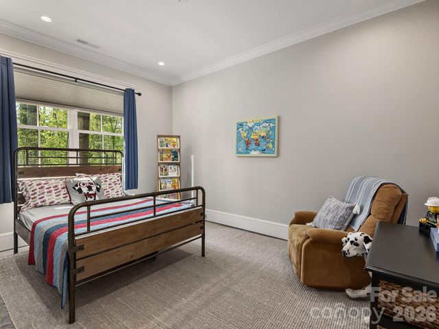 41 Hawberry Court, Asheville, NC 28805