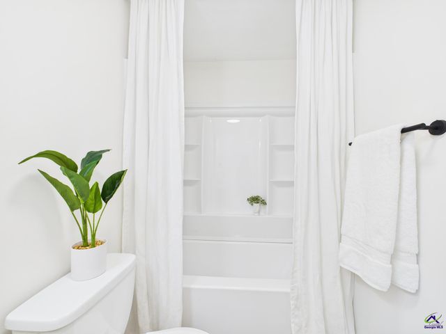 144 Graystone Circle, Macon, GA 31211