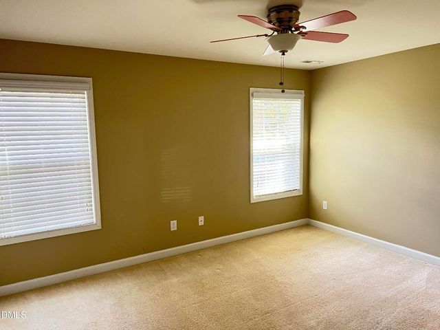 936 Bentbury Way, Cary, NC 27518