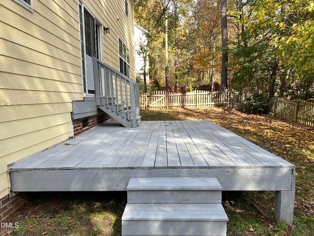 936 Bentbury Way, Cary, NC 27518