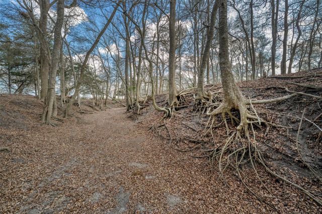 6807 Winedale Road, Burton, TX 77835