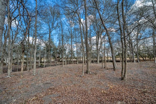 6807 Winedale Road, Burton, TX 77835