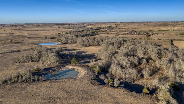 6807 Winedale Road, Burton, TX 77835