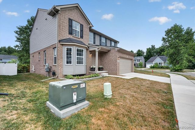 1585 Weeping Willow Court, Ypsilanti, MI 48198