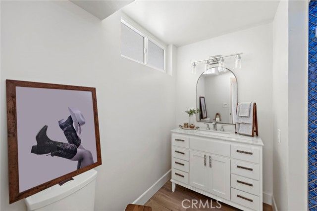 310 Fernando Street 303, Newport Beach, CA 92661