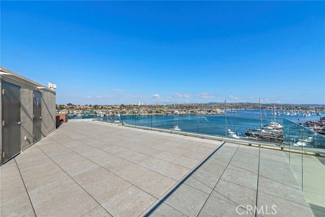 310 Fernando Street 303, Newport Beach, CA 92661