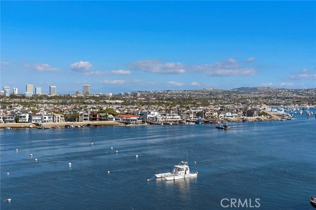 310 Fernando Street 303, Newport Beach, CA 92661