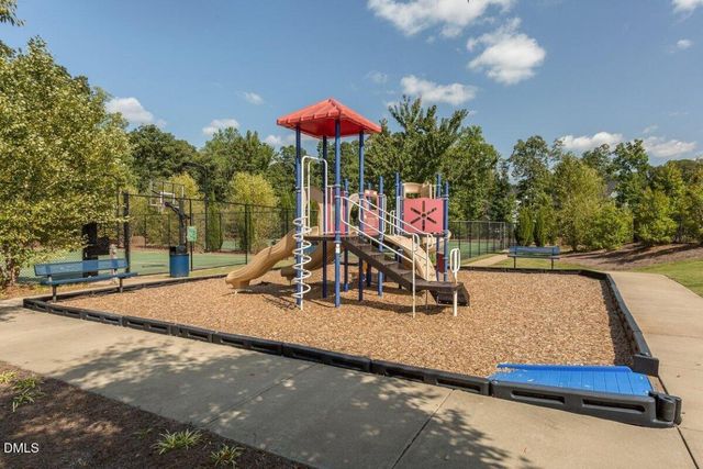 104 Ironcreek Place, Apex, NC 27539