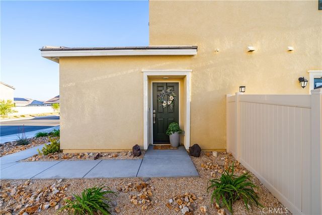 44325 Moccasin Place, Lancaster, CA 93536