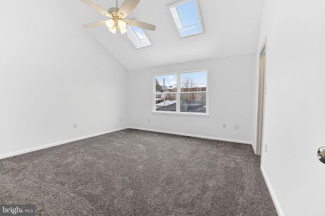 708 CHEROKEE ST, Bethlehem, PA 18015