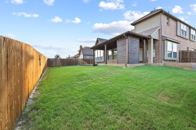 223 Thompson Drive, Van Alstyne, TX 75495