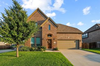 223 Thompson Drive, Van Alstyne, TX 75495