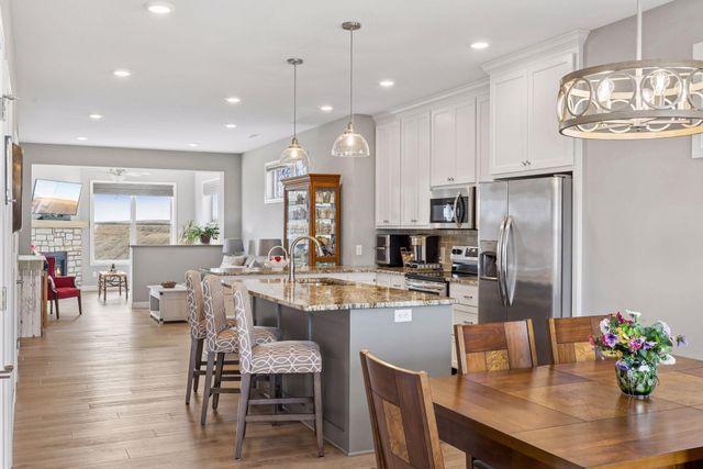 1232 Naser Way, New Richmond, WI 54017
