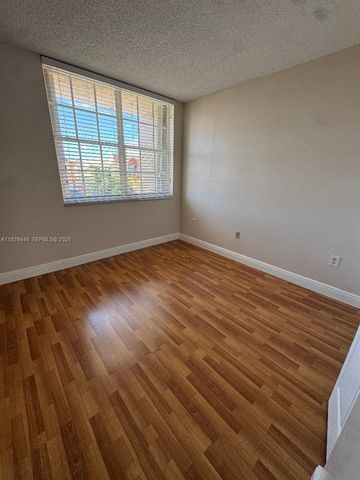 1180 W 42nd Place 1, Hialeah, FL 33012
