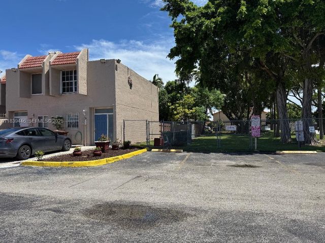 1180 W 42nd Place 1, Hialeah, FL 33012