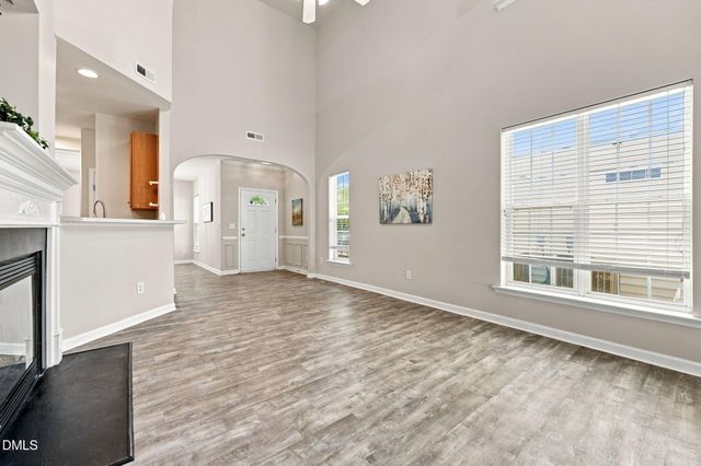 8405 Whisper Ridge Place, Raleigh, NC 27613
