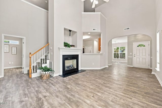 8405 Whisper Ridge Place, Raleigh, NC 27613
