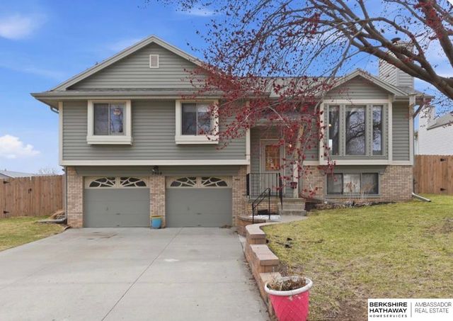 7904 Aspen Court, La Vista, NE 68128