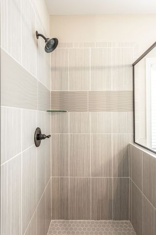 1184 Wicke Rd, Adams, TN 37010