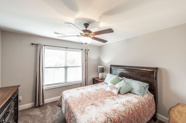 1184 Wicke Rd, Adams, TN 37010