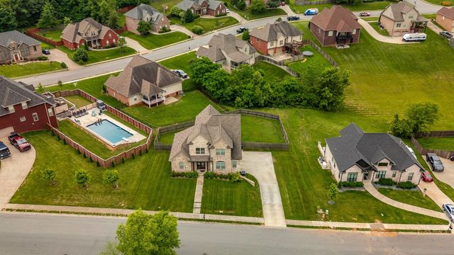 1184 Wicke Rd, Adams, TN 37010