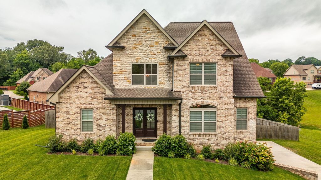 1184 Wicke Rd, Adams, TN 37010