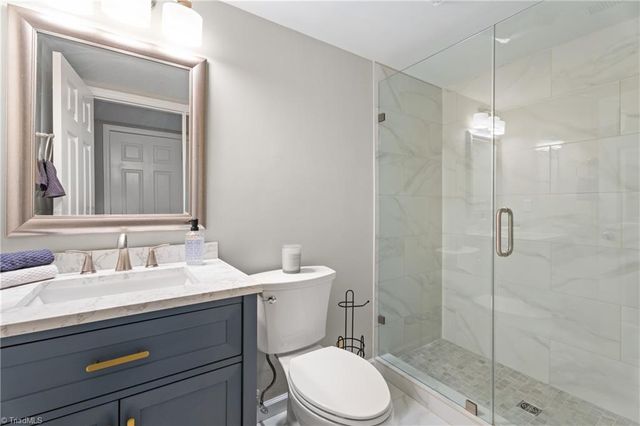 109 Pembrooke Ridge Court, Bermuda Run, NC 27006