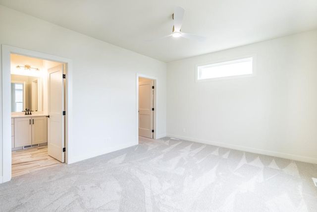 5108 Mira Way W, West Fargo, ND 58078