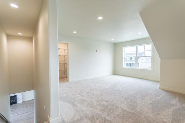 5108 Mira Way W, West Fargo, ND 58078