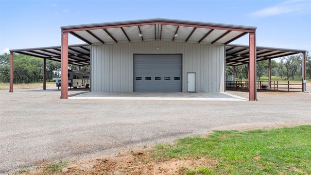 3576 Klett Ranch Road, Johnson City, TX 78636