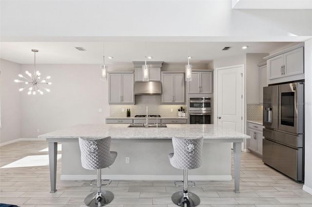 1218 HILLCREST VIEW LOOP, Apopka, FL 32703