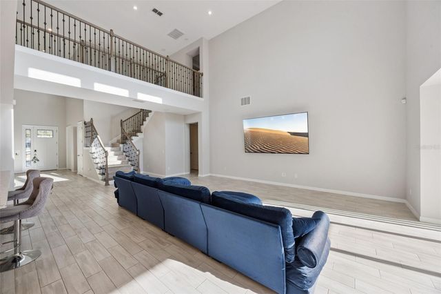 1218 HILLCREST VIEW LOOP, Apopka, FL 32703