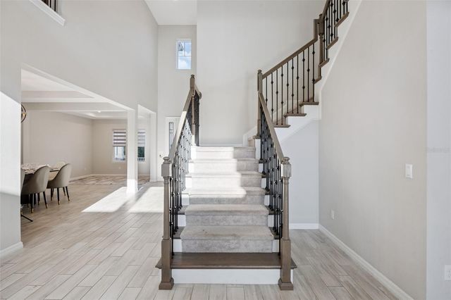 1218 HILLCREST VIEW LOOP, Apopka, FL 32703