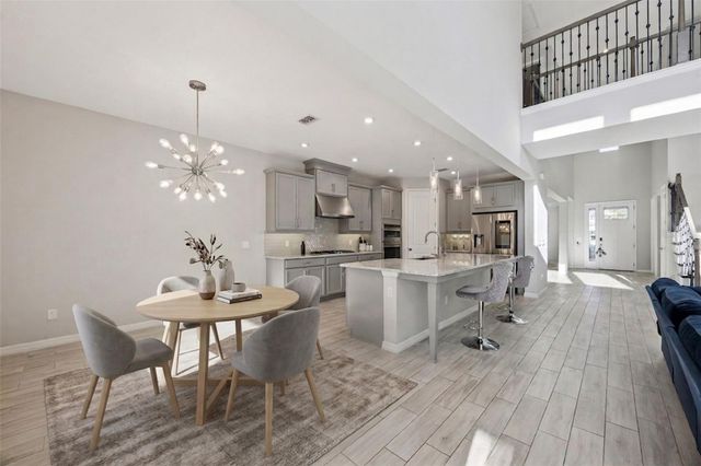 1218 HILLCREST VIEW LOOP, Apopka, FL 32703