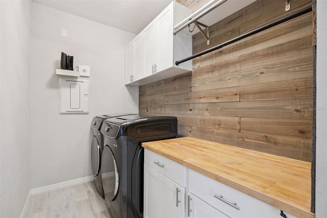 1218 HILLCREST VIEW LOOP, Apopka, FL 32703