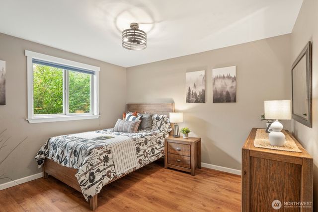 1115 SE Symmons Place, North Bend, WA 98045